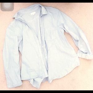 American Eagle Button-Up